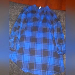 Long sleeve plaid shirt